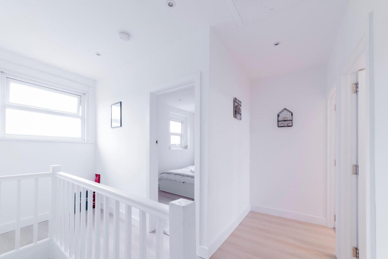 Quiet Cosy Rooms Harrow Esterno foto